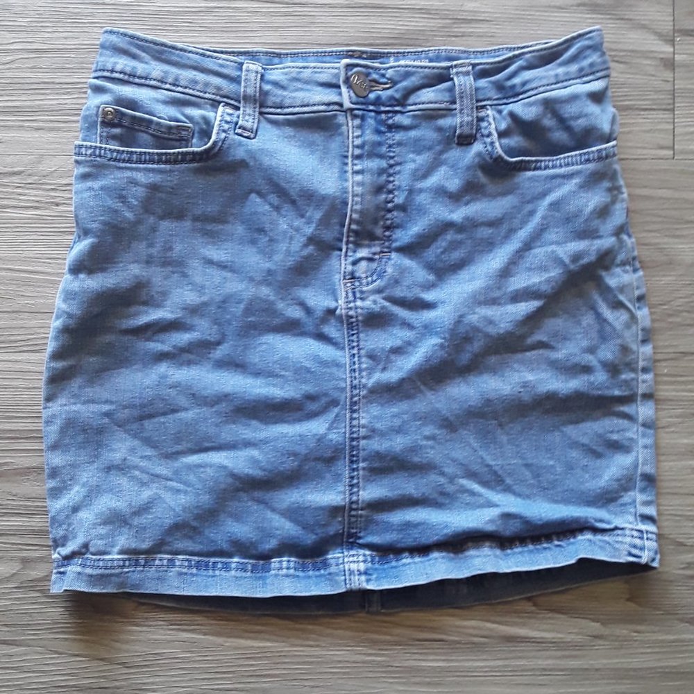 Lee Regular Fit Skort Mid Rise